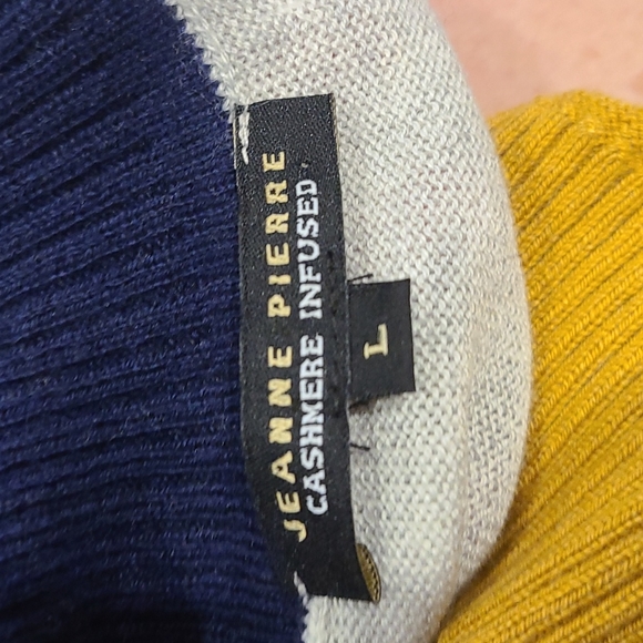 Jeanne Pierre Cashmere infused turtle neck - Picture 5 of 6